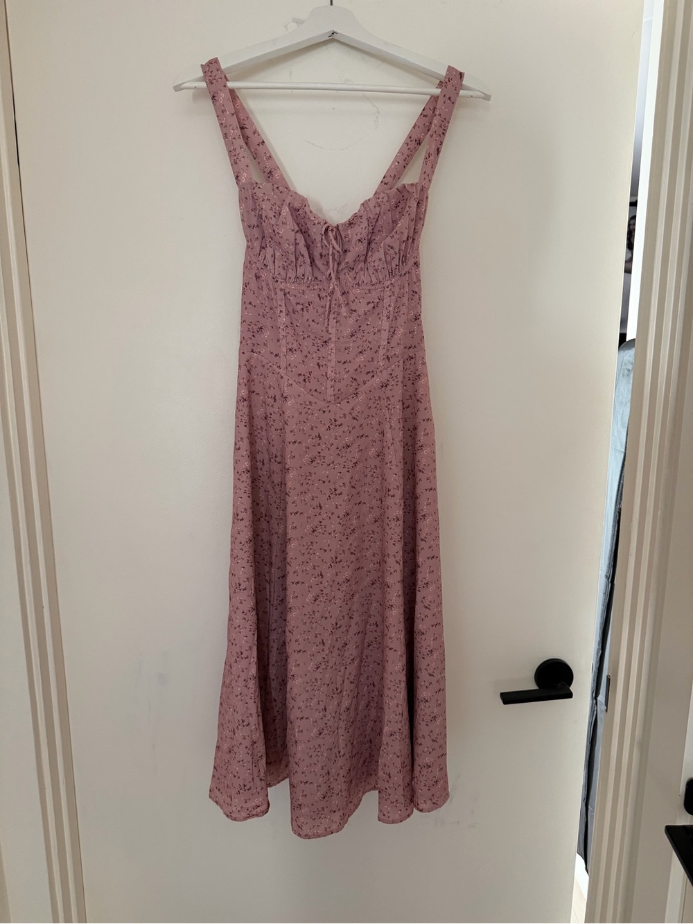 WINDSOR Women’s Pink Floral Midi Dress